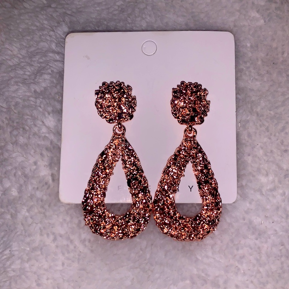 Earrings.